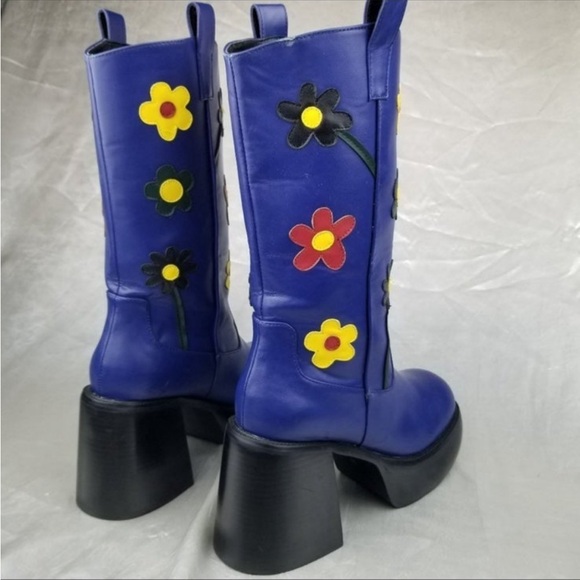 dELiA*s by Dolls Kill Darling Daughter Floral Boots - Picture 7 of 7